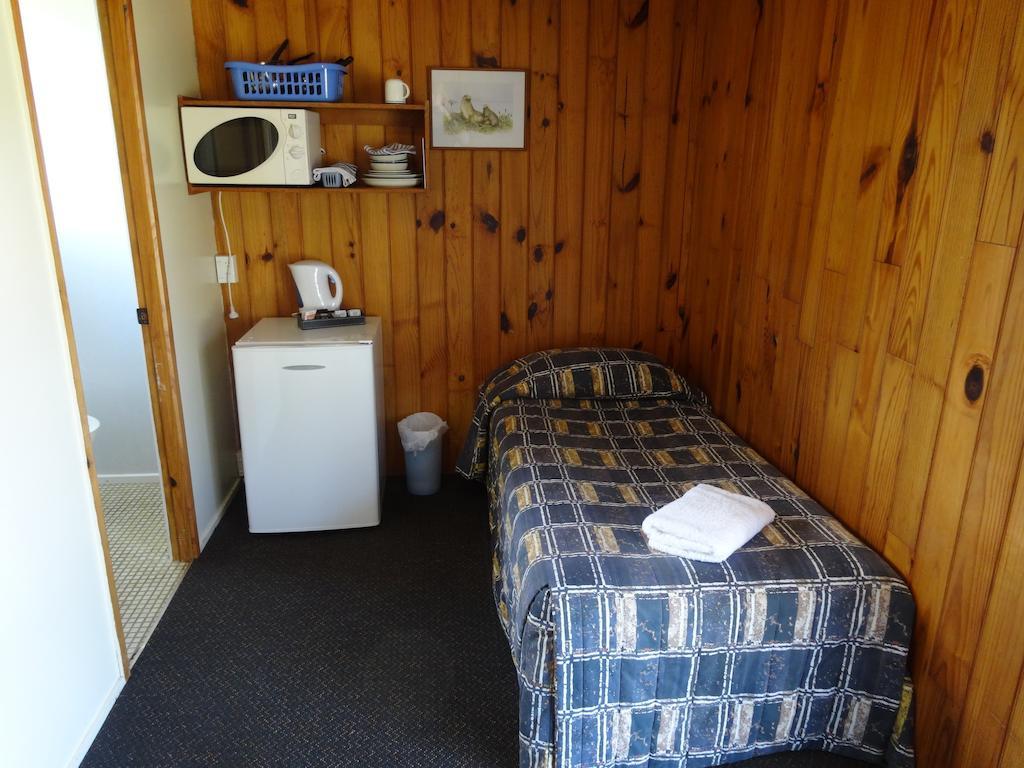 Ninety Mile Beach Holiday Park Waipapakauri Rom bilde